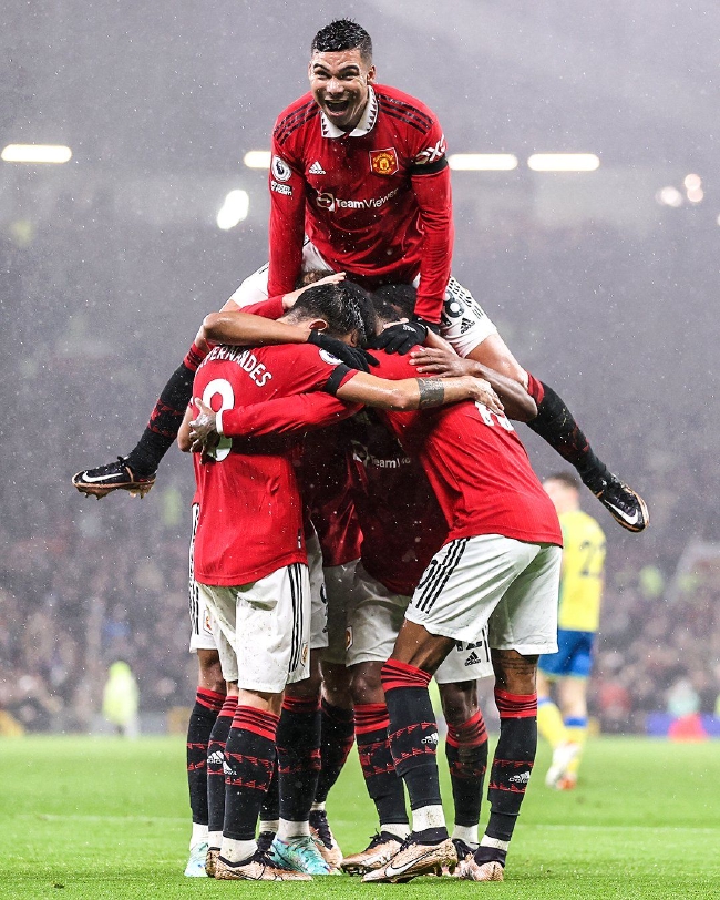 更紧密的合 更紧密的合